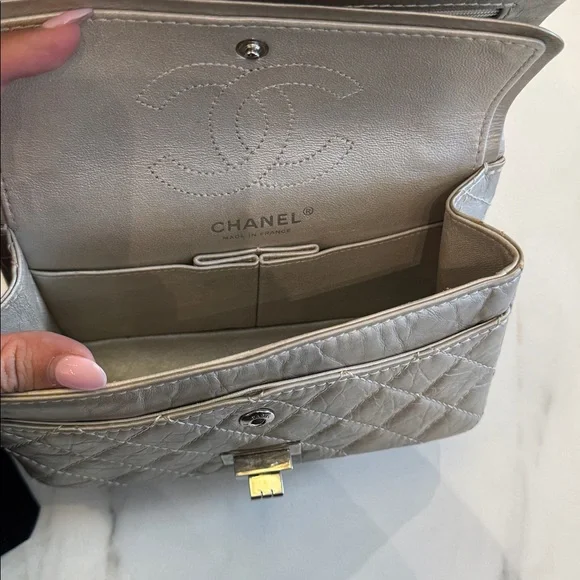 Chanel Mini Reissue bag - Picture 2 of 4
